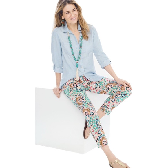 Chico's Bombay Medallion Pant Size M/10 Pink Multi Slimming Girlfriend Ankle NWT - Picture 2 of 9